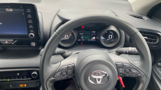 Toyota Yaris 1.5 Hybrid Design 5dr CVT Hybrid Hatchback